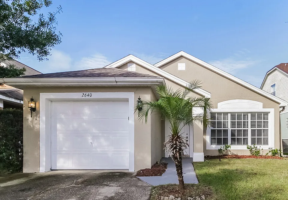 2640 Woods Edge Cir