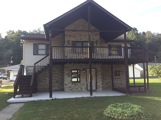 1st image of 7 Willow Ln