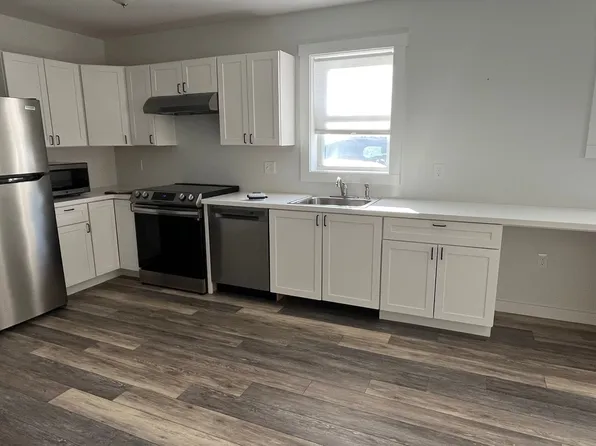 233 Bridge Street, 233 Bridge St #1-ADA, Morrisville, VT 05661