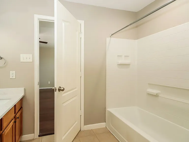 4601 Clemwood Ln — Photo 12