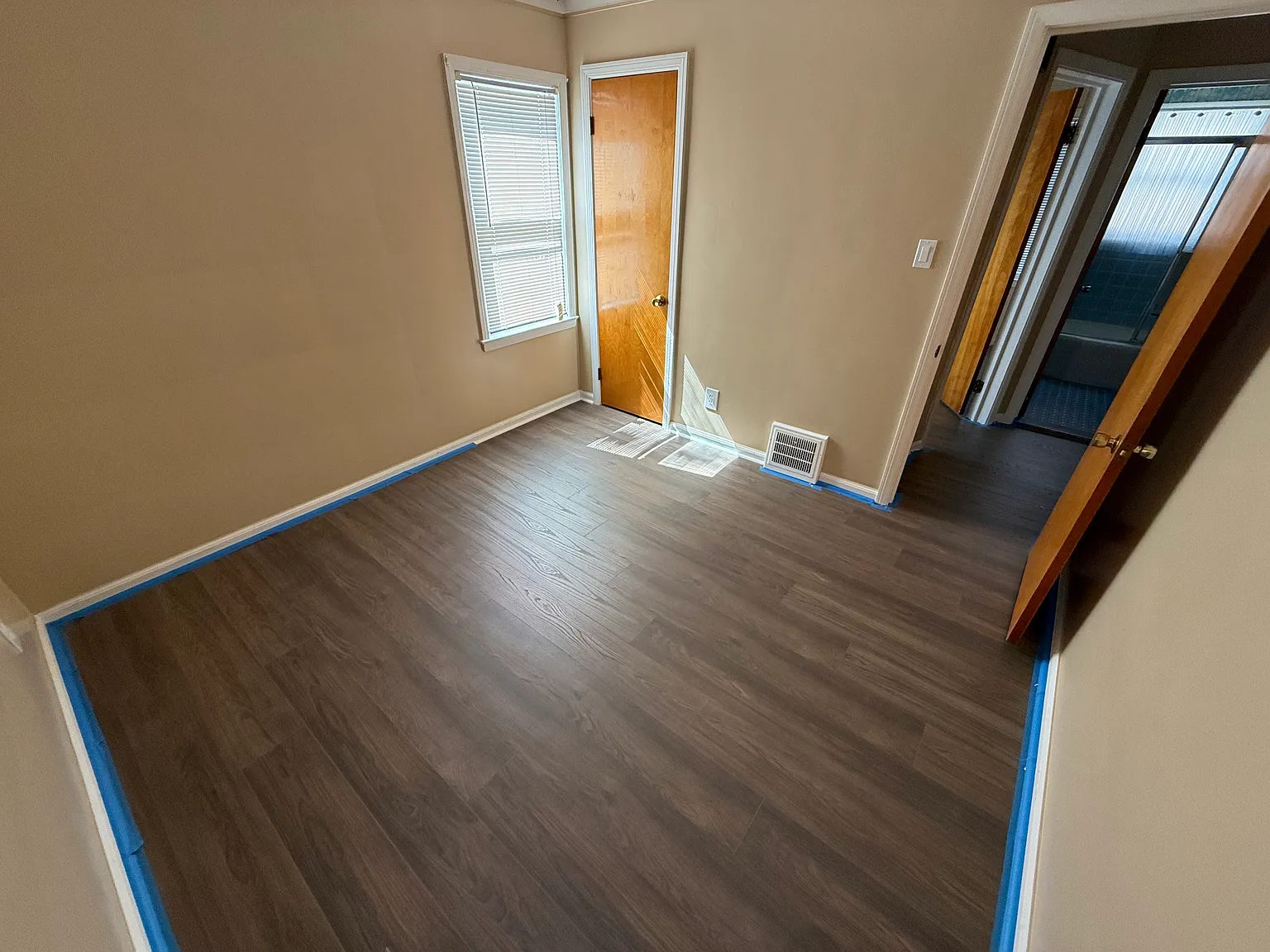 3 bed, 1044 sqft, $1,695 — Photo 3