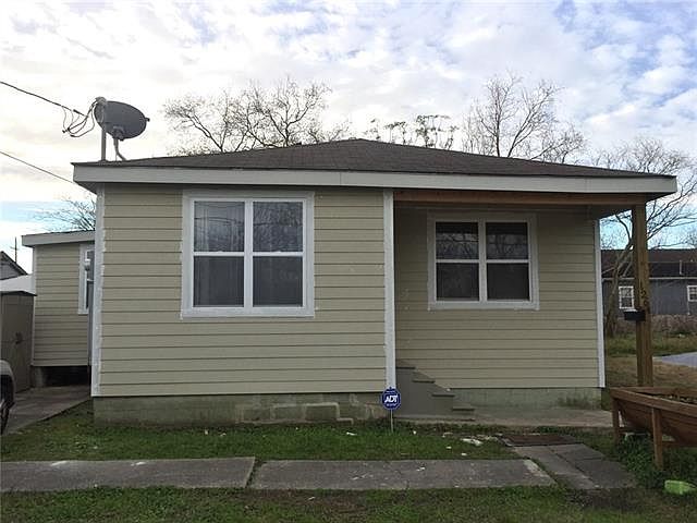 1st image of 1264 Foy St