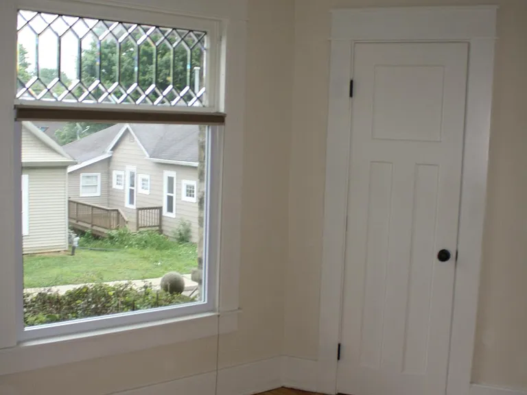 430 S Henderson St — Photo 3