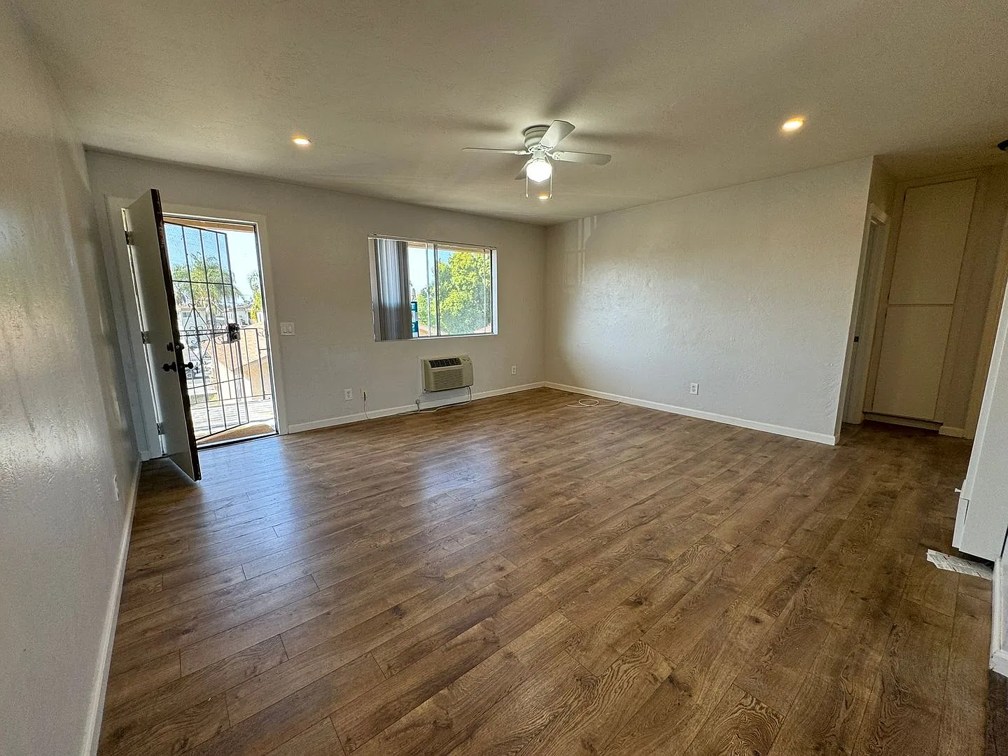 817 Franklin Avenue — Photo 2