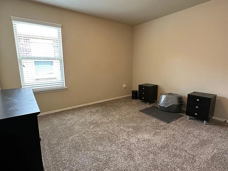 264 Oxford Dr — Photo 8