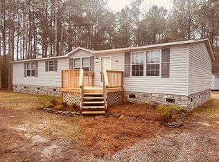 4886 Blueberry Rd, Currie, NC 28435