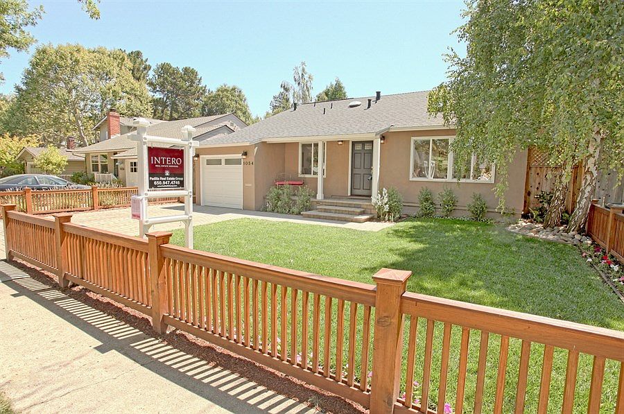 1st image of 1054 Ringwood Ave