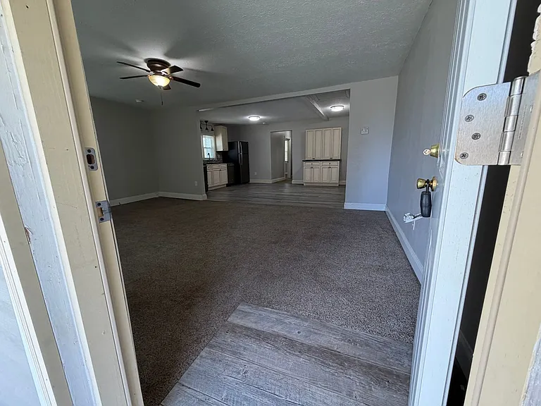 1128 N Jefferson Ave #A — Photo 4