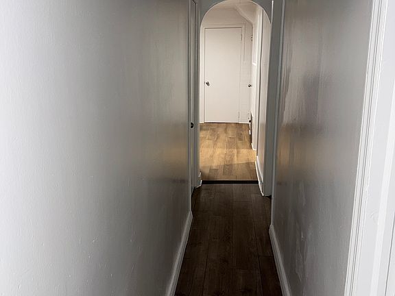 3rd image of 307 W Clay Ave APT 1