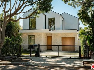 3629 Rosewood Ave, Los Angeles, CA 90066