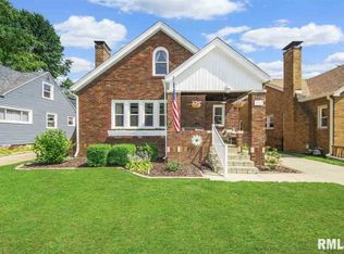 411 W Corrington Ave, Peoria, IL