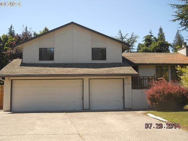 1st image of 8101 NE 92nd Cir
