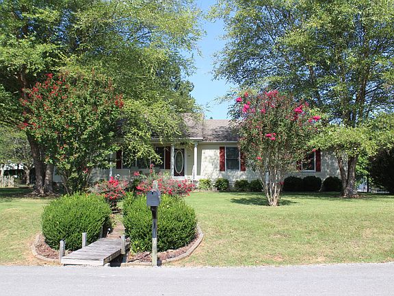 4th image of 531 Willow Way