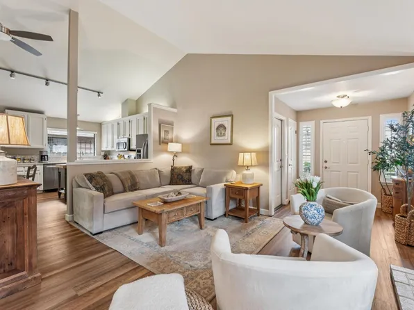 1239 Herbazal Street, Sonoma, CA 95476