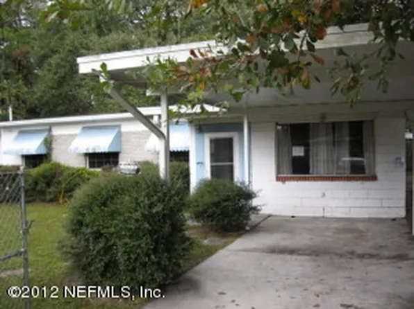 5267 Pennant Dr, Jacksonville, FL 32244