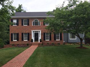 1709 Heathcliff Rd, High Point, NC 27262