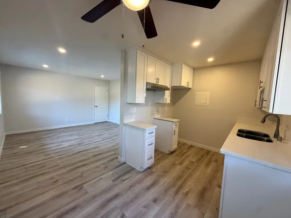 Fair Oaks Garden Apartments, 1158 Fair Oaks Ave #34, Arroyo Grande, CA 93420