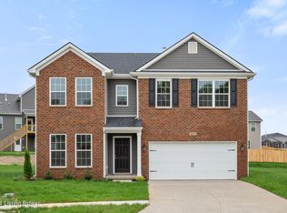 8435 Gateway Run Rd, Louisville, KY 40229