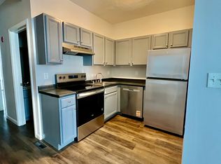 258 School St APT 1, Lowell, MA 01854