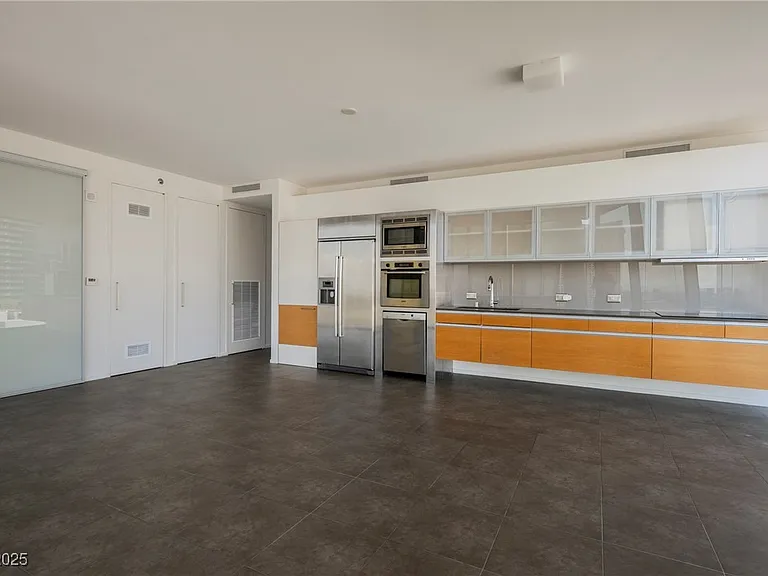3726 Las Vegas Blvd S #1012 — Photo 25
