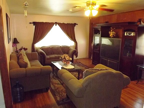 4th image of 14324 Ducat St