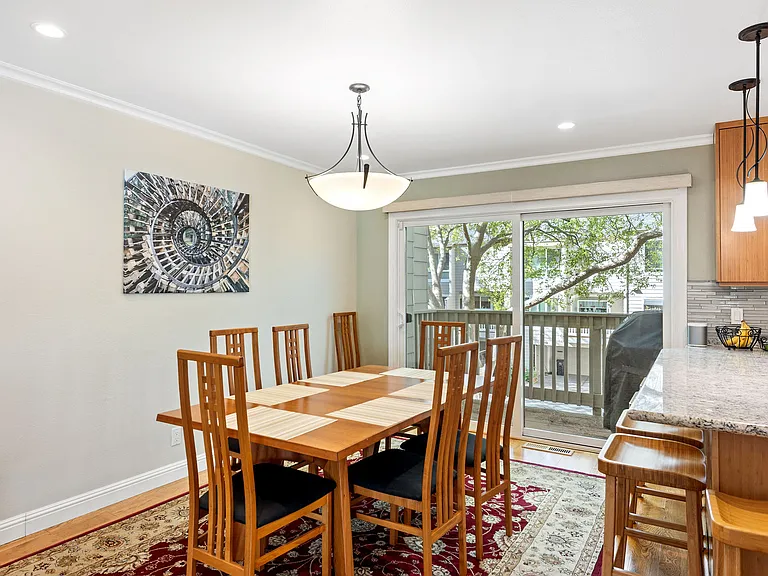 431 Woodminster Dr — Photo 13