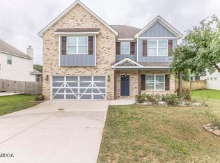 203 Amberley Ct, Kathleen, GA 31047