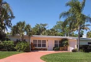 1st image of 339 Coral Reef Dr