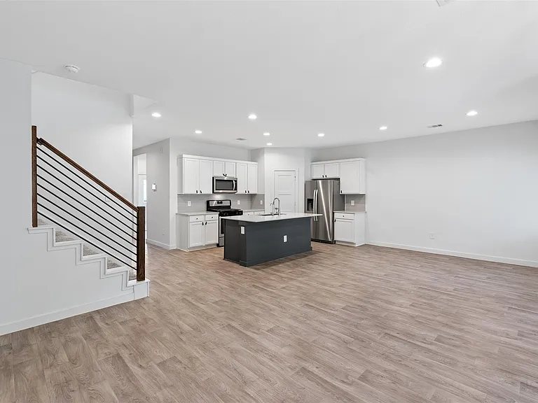 14379 Sweet Meadow Trl — Photo 9