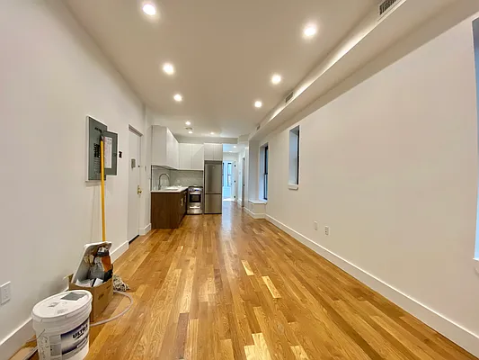 Rented by Simply Brooklyn Realty Inc | media 8