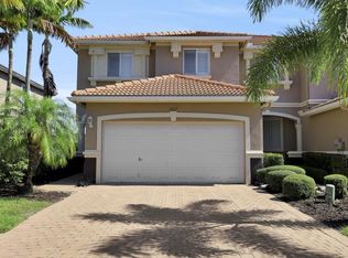 9717 Roundstone Cir, Fort Myers, FL 33967
