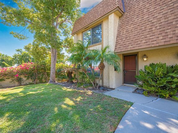 Quiet end unit with nobody above or below.