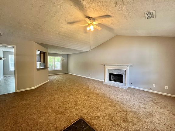 2nd image of 620 Chatham Park Dr