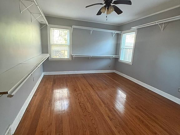 3rd image of 3730 Winderwood Cir