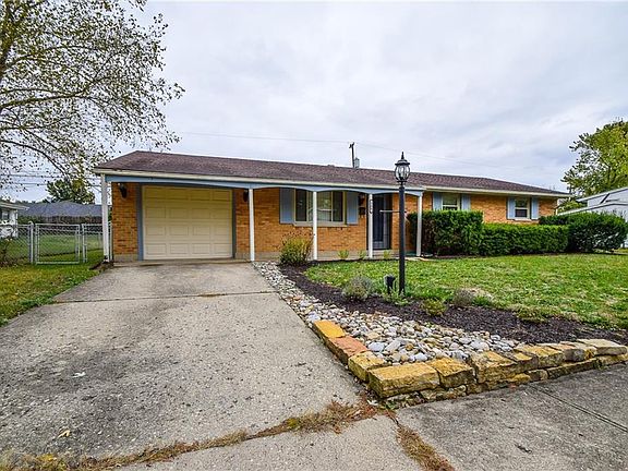 4th image of 208 Deerfield Dr