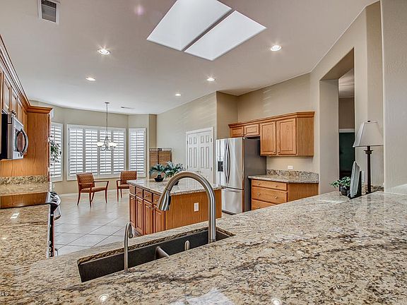 5th image of 15513 W Saint Andrews Way