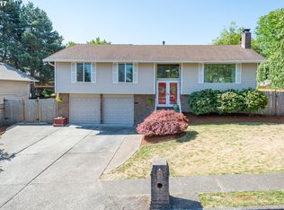 2810 SW 24th St, Gresham, OR 97080