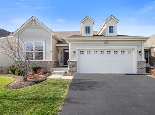 2635 Cranbrook St, Naperville, IL 60564