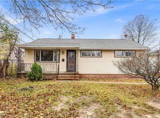 564 Westview Rd, Bedford, OH 44146