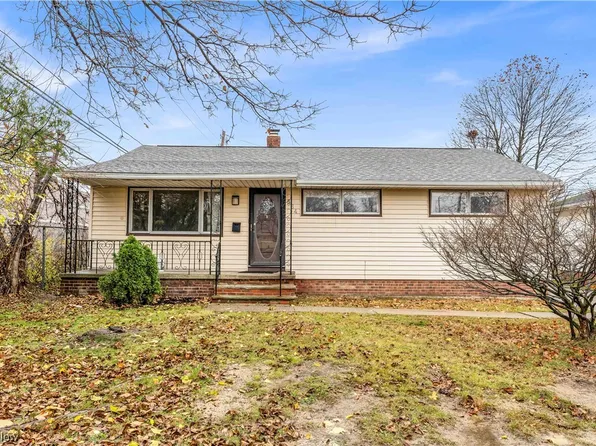 564 Westview Rd, Bedford, OH 44146