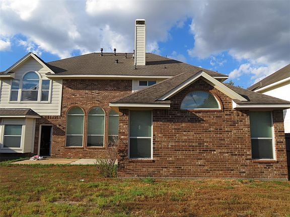 2nd image of 15719 Stroudwater Ln