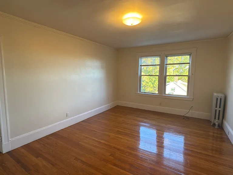 155 Summer St #11R — Photo 2