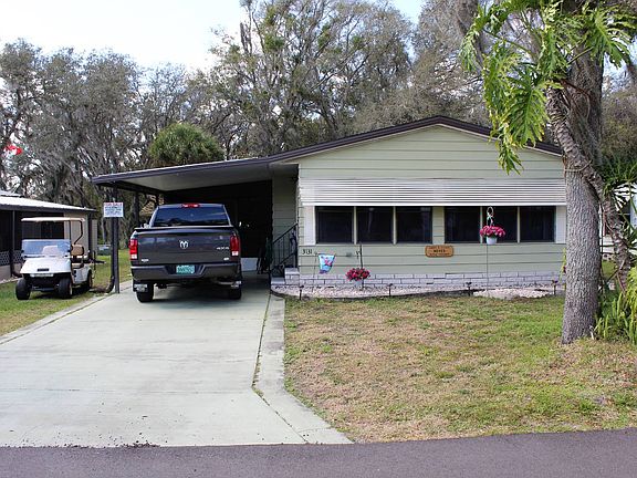 3rd image of 3131 Blue Lagoon Dr