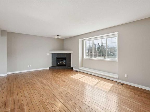 3rd image of 15 SW Rocky Ridge Gate NW #11