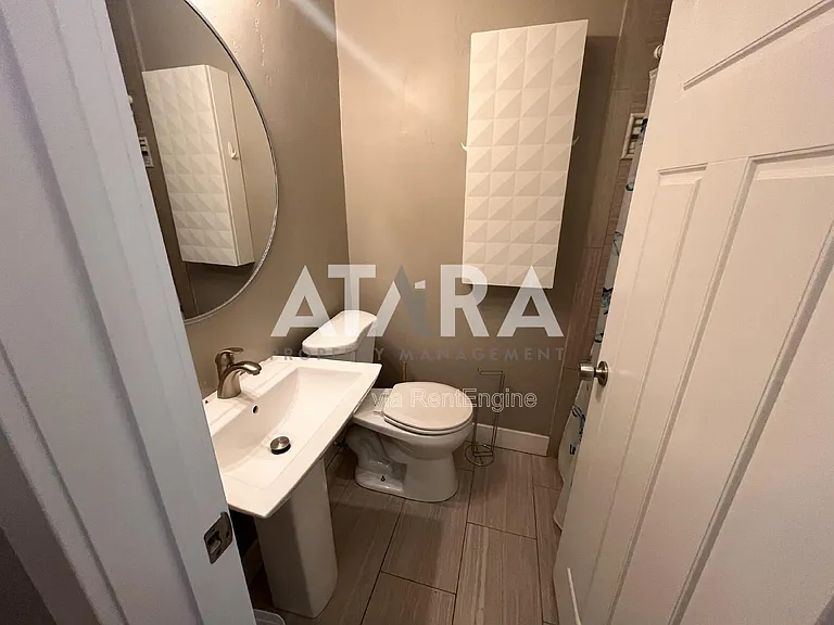 2362 E Bryan Ave — Photo 14
