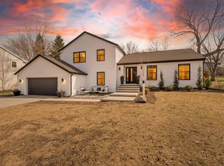1525 Windfield Way, Middleton, WI 53562
