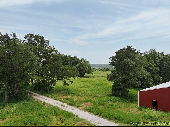 4th image of 102 N Highway 48 #A