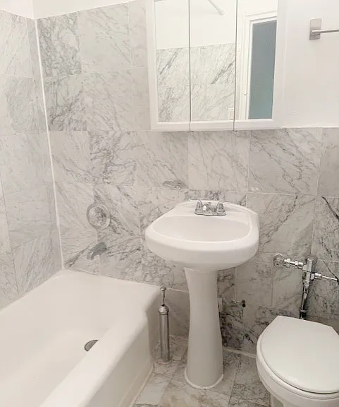 313 E 90th St #3B — Photo 7