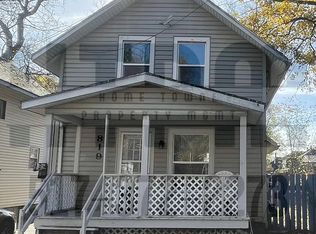 819 Cross St, Lansing, MI 48915