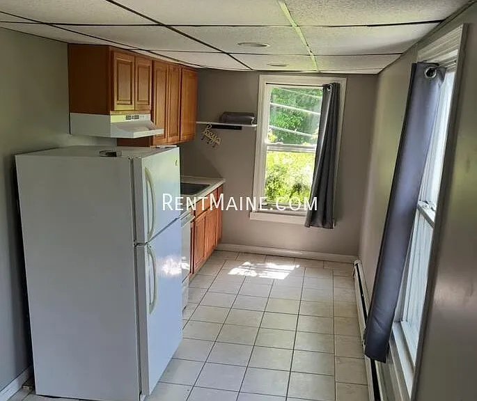 27 Eastern Ave #5 — Photo 1